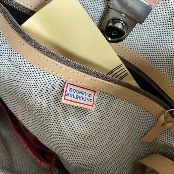 Dooney & Bourke Vintage Pink/Red Monogrammed Medium Shopper Purse Tote NWT - Picture 7 of 10